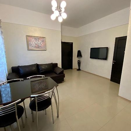 Gali Apart Apartamento Odessa Exterior foto