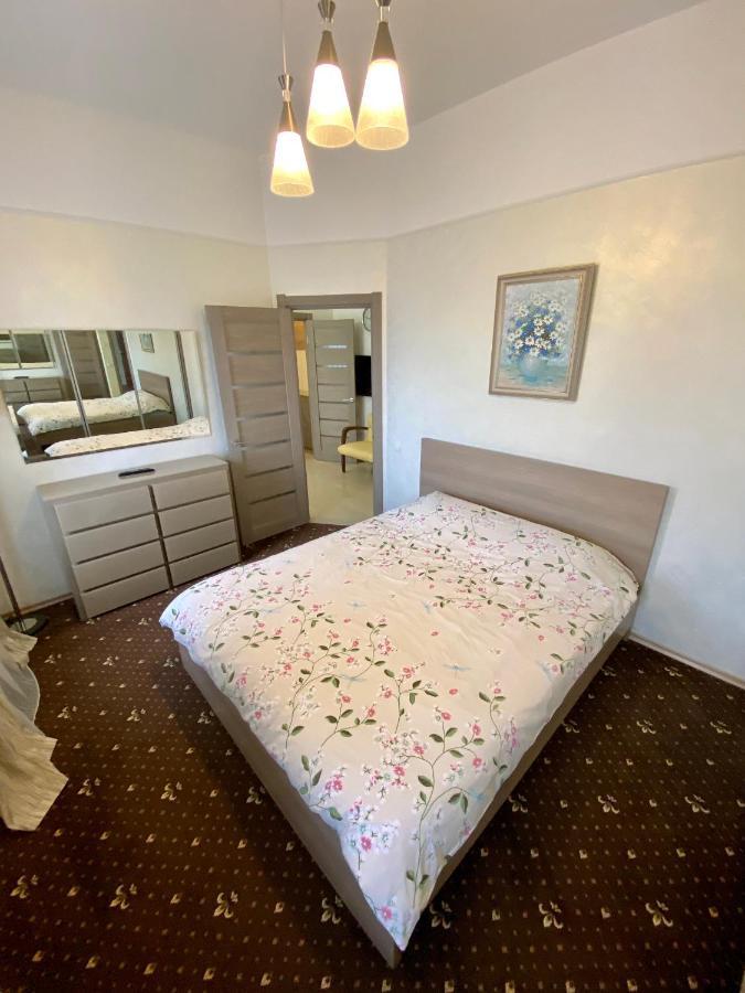 Gali Apart Apartamento Odessa Exterior foto